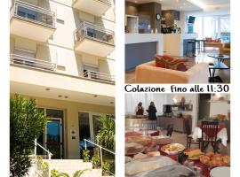 Hotel Cormoran Riccione、リッチョーネのホテル