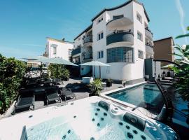 Holiday Apartments Amarilis, smještaj uz plažu u Pakoštanima