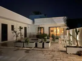 "SUPER" a Torre Lapillo a 30 dal centro a 80 mt dalla spiaggia Casa Dario, disponibile NAVETTA per l'aereoporto GRATUITA