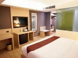 iCheck inn Nana by Aspira