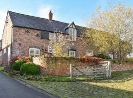 The Coach House, cottage in Tilston