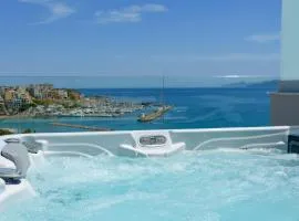 Angelique Luxury apartment