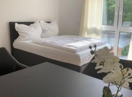 AT-Rooms, guest house in Hannover
