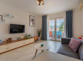 Apartmani Utmar Cres, three-star hotel in Cres