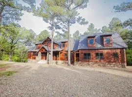 Stone Mountain Lodge 5000sqft 6 Bed Game Room Pool Table Hot Tub