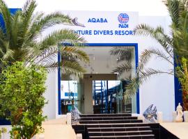 Aqaba Adventure Divers Resort & Dive Center, hôtel à Aqaba près de : Aqaba South Beach