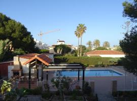 Villa Zenia Beach, hotel en Orihuela