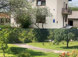 Guest house Leka, pension in Korenica