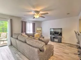 Updated Townhome with Deck about 12 Mi to Beaches!