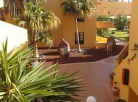 Gepflegte Apartment-Anlage mit Pool und Garten, hotel di La Playa Calera