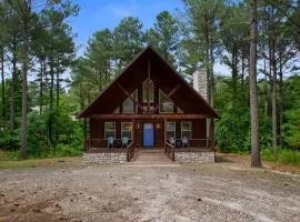 Stunning Luxury Cabin w Hot Tub and Fire Pit Holy Shiplap is Perfect Romantic Couples Getaway