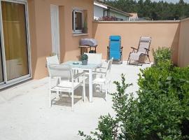 La Petite Maison du Bassin d'Arcachon - 40 m2, climatisée, indépendante et au calme, casă de vacanță din Audenge