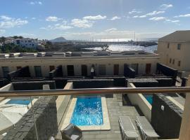 SUN BAY VILLAS APARTMENT, hotel in San Miguel de Abona