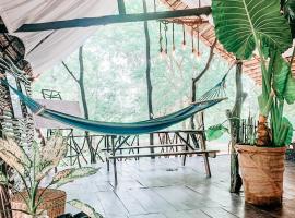 Camp Leopard - Yala Safari Glamping, hotel v destinácii Yala