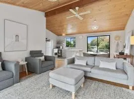 Shell Shack - BYO Linen