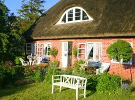 Im Feriengarten - Ferienwohnung EG