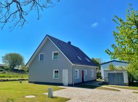 Ferienhaus Polchow - Ferienwohnung EG "Heimathafen", hotel in Polchow