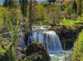 D.I.M. Holiday House, hotel in Seliste Dreznicko