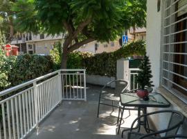 Chalet II con jard&iacute;n y wifi en la playa, chal&eacute; alpino em San Pedro del Pinatar