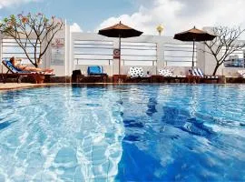 Zenith Sukhumvit Hotel