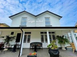 Wight orchid island Hotel: Sandown şehrinde bir otel