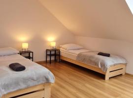 Apartamenty Pod Dachem, self catering accommodation in Lutowiska