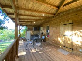 CAP 8, δωμάτιο σε οικογενειακή κατοικία σε Le Marin