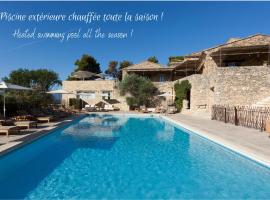 Mas des Herbes Blanches Hôtel & Spa – Relais & Châteaux, ξενοδοχείο σε Joucas