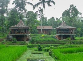 Tepi Sawah Lodge & Retreat, hotel a prop de Temple Pura Luhur Batukaru, a Jatiluwih