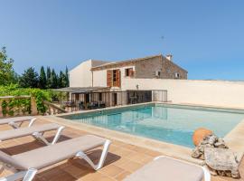 YourHouse Son Morey, villa with private pool, family-friendly, villa in Mora