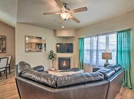 Windsor Townhome with Balcony and Golf On-Site!, hotel with parking in Windsor