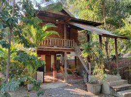 O'hamok family homestay, ubytování v soukromí v destinaci Battambang