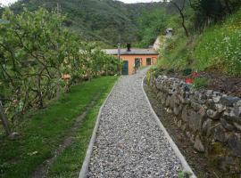 Agriturismo U muinettu: La Spezia şehrinde bir çiftlik evi