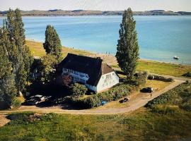 Ferienwohnung Soling, hotel v destinaci Alt Reddevitz
