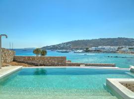 Luksusa viesnīca The Absolute beachfront luxury villa pilsētā Platis Jalosa