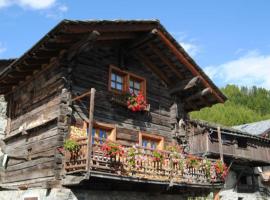 Piccolo e accogliente rascard CIR 0060, hotel v destinaci Champoluc