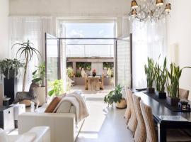 Architectural Home, Pool Oasis/ Steps from Trendy Chapel St. – hotel w Melbourne