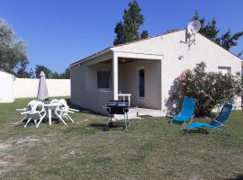 Maison vacances d'Oléron โรงแรมในLa Brée-les-Bains