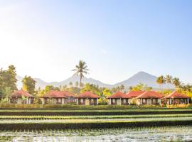 Sri Lestari Banyuatis, villa í Munduk