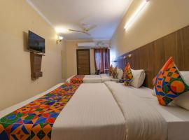 Hotel Golden Sunrise inn, hotel a prop de Aeroport internacional de Sri Guru Ram Dass Jee - ATQ, a Amritsar