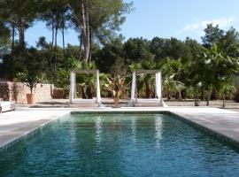 Ipunga Ibiza - Adults only, hotel in Cala Llonga