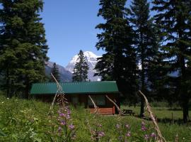 Mount Robson Lodge, cabin sa Mt. Robson