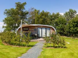 Fell View Park Escape Pods with hot tubs, hotel Kirkby Lonsdale-ben