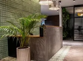 103 Wonderful House