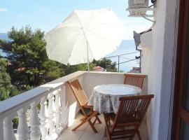 Cute Apartments Near the Sea, hotel v destinaci Slatine