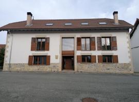Casa Patxikuzuria