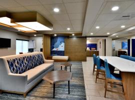 Holiday Inn Express Richmond I-64 Short Pump Area, an IHG Hotel، فندق في ريتشموند