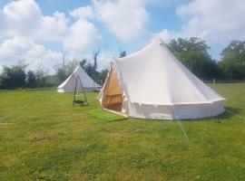 Two Jays Farm, campsite in Norwich