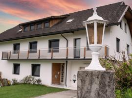 Appartement Haus Kruschitz II, hotel with parking in Ludmannsdorf