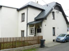 Apartmán U paní Věrky, hotel v destinaci Sloup